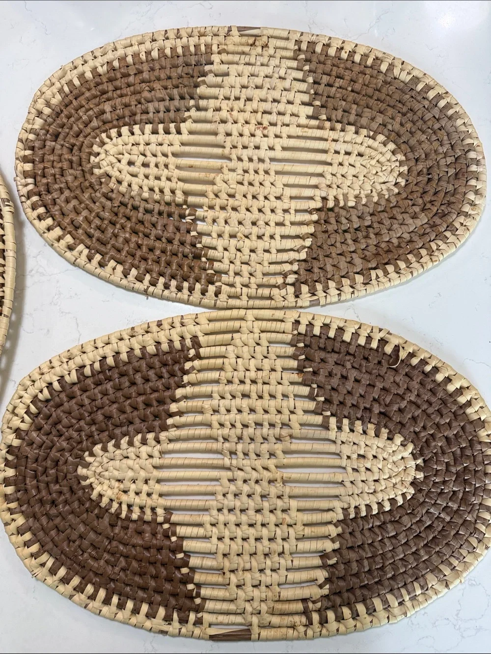 N/A set woven